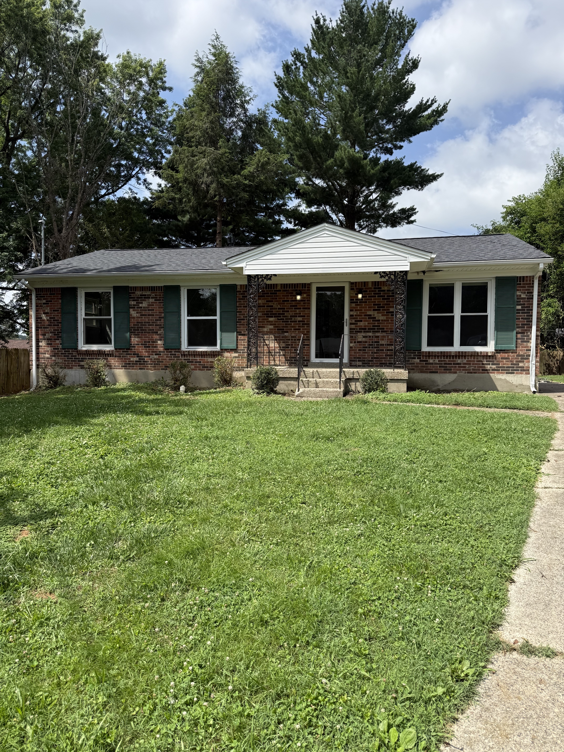 7604 Carmil Court
